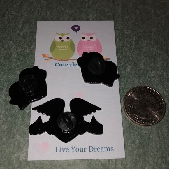 3 Piece True Love Rise Above Heart Pins Brooches Valentine's - Picture 2 of 2